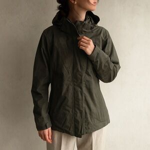 The North Face Green Winter Jacket Never Stop Exploring Size Small